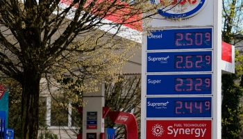 �������� � �������� ���������� �� 3,3% � ������� �� ���� ����� ��� �� ��������������