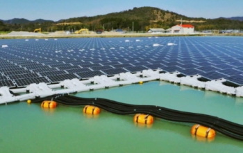 Япония активно строит плавучие электростанции